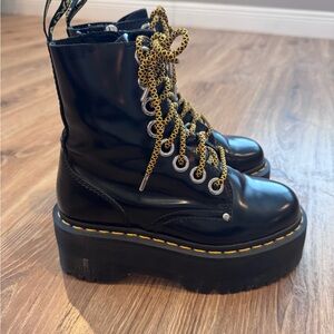Dr Martens Jadon Max Black Platform Combat Boots size 5